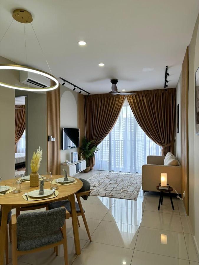 Kenwingston Platz Setapak